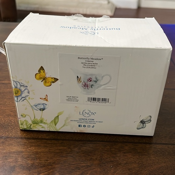 Lenox butterfly meadow brand new creamer. - Picture 9 of 9